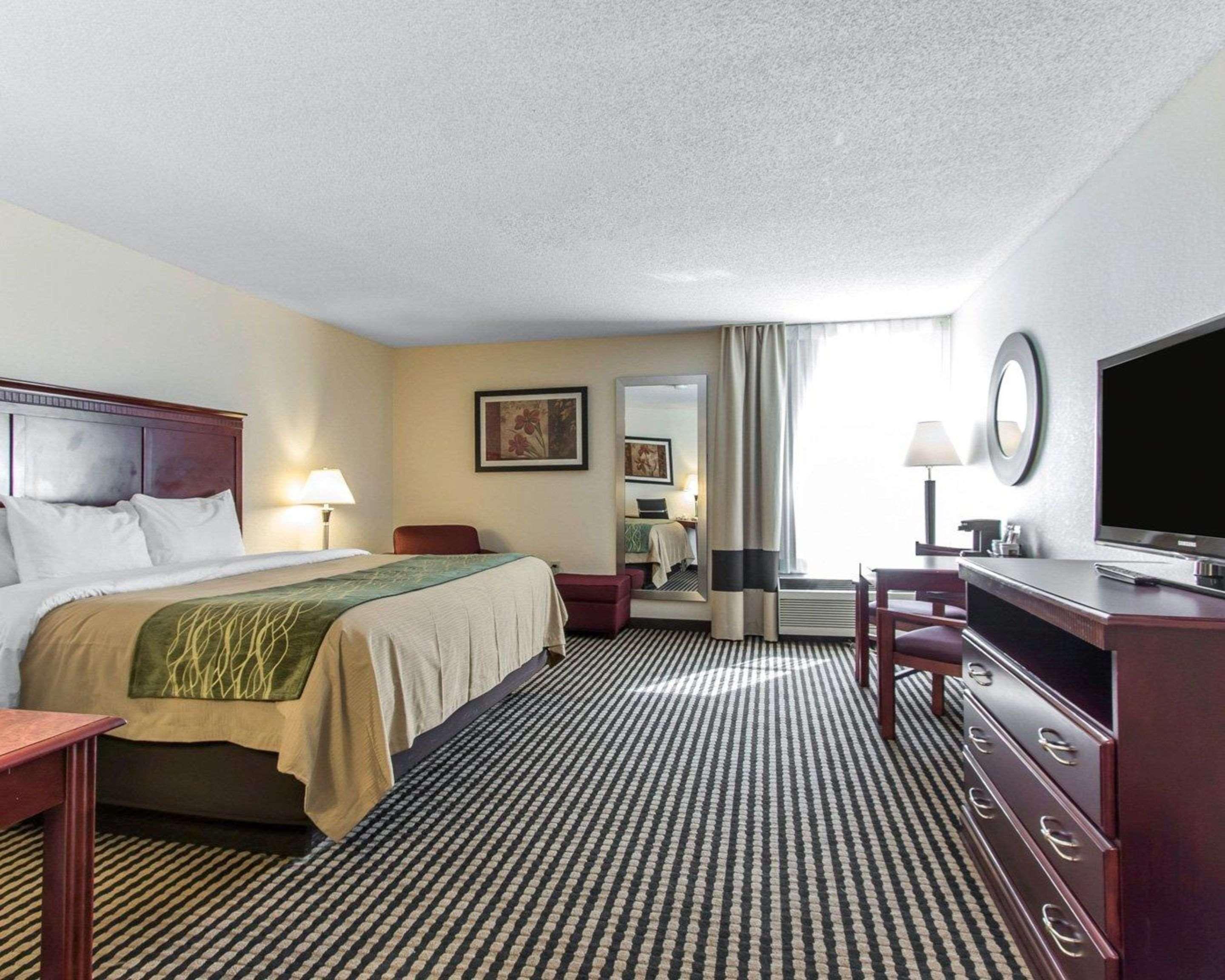 Comfort Inn Birmingham - Irondale Esterno foto