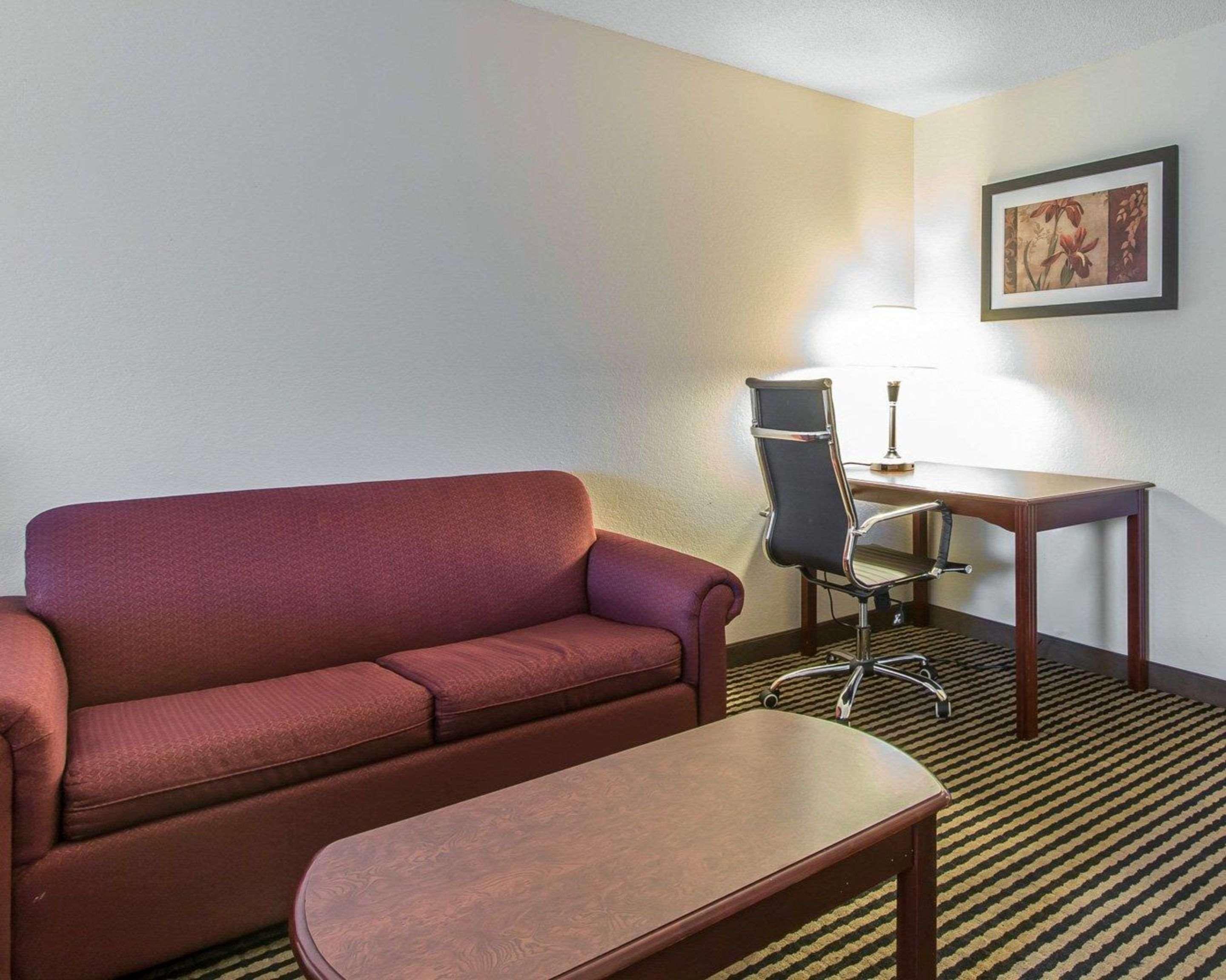 Comfort Inn Birmingham - Irondale Esterno foto