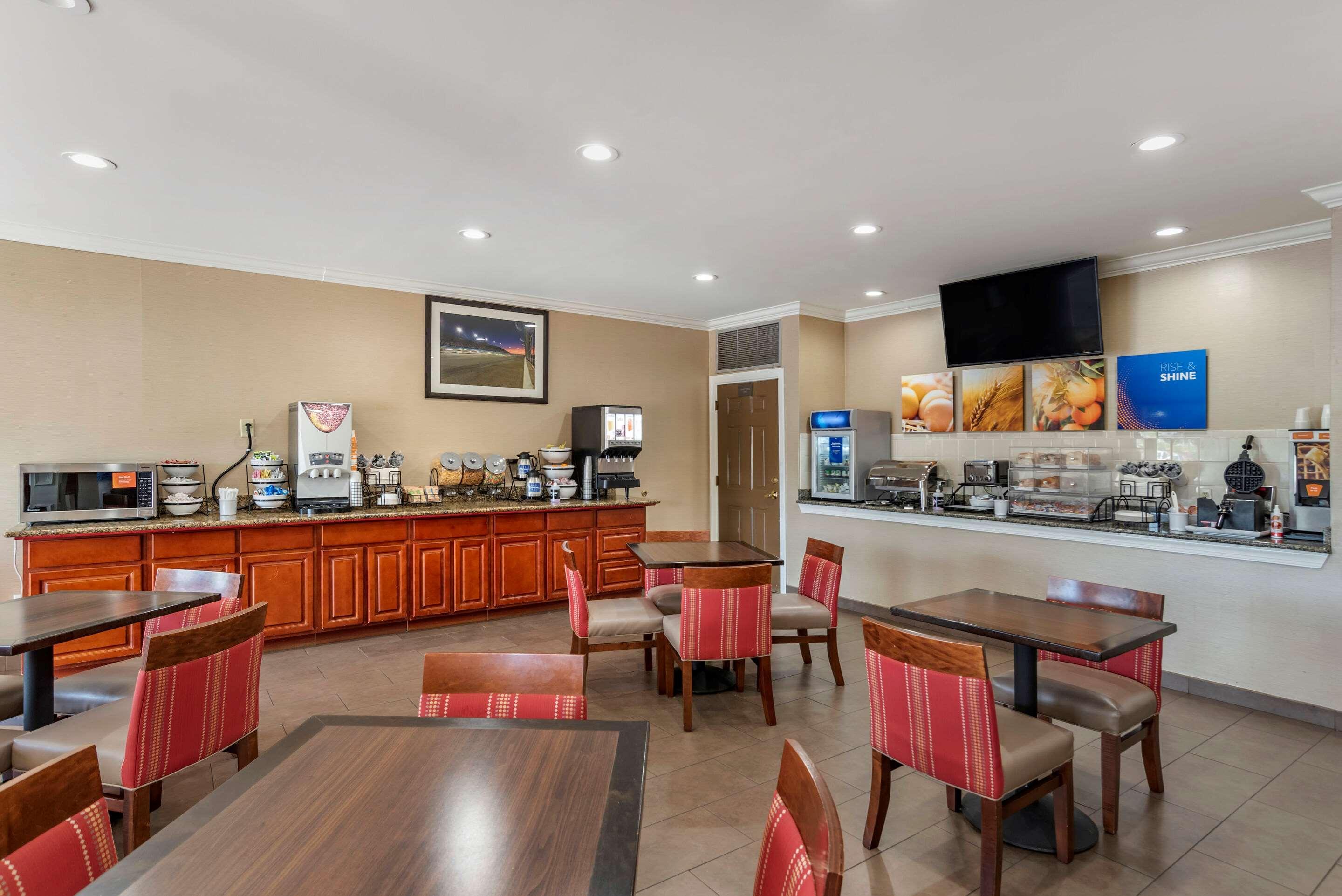 Comfort Inn Birmingham - Irondale Esterno foto
