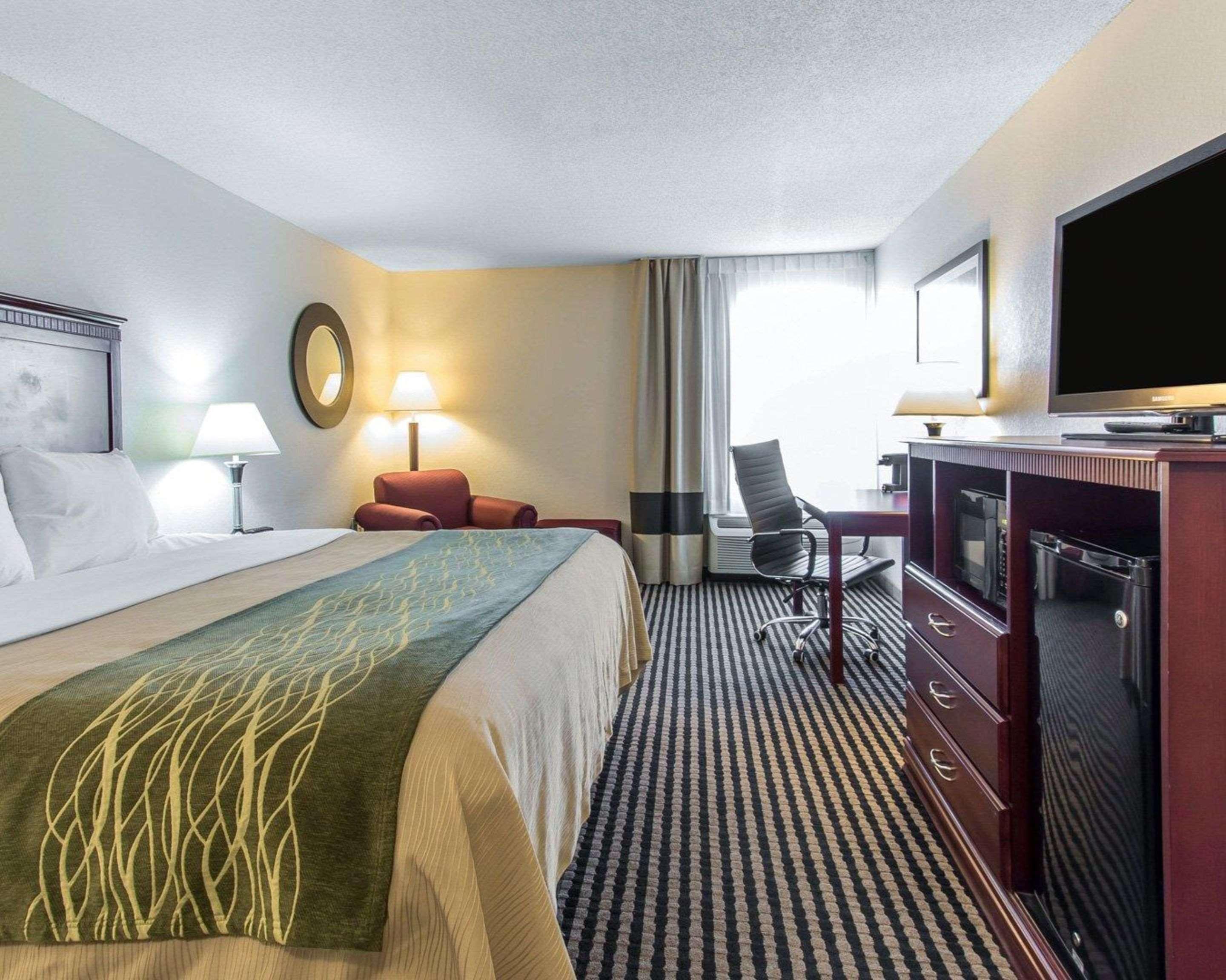 Comfort Inn Birmingham - Irondale Esterno foto